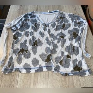 Threads 4 thought long sleeve shirt Top